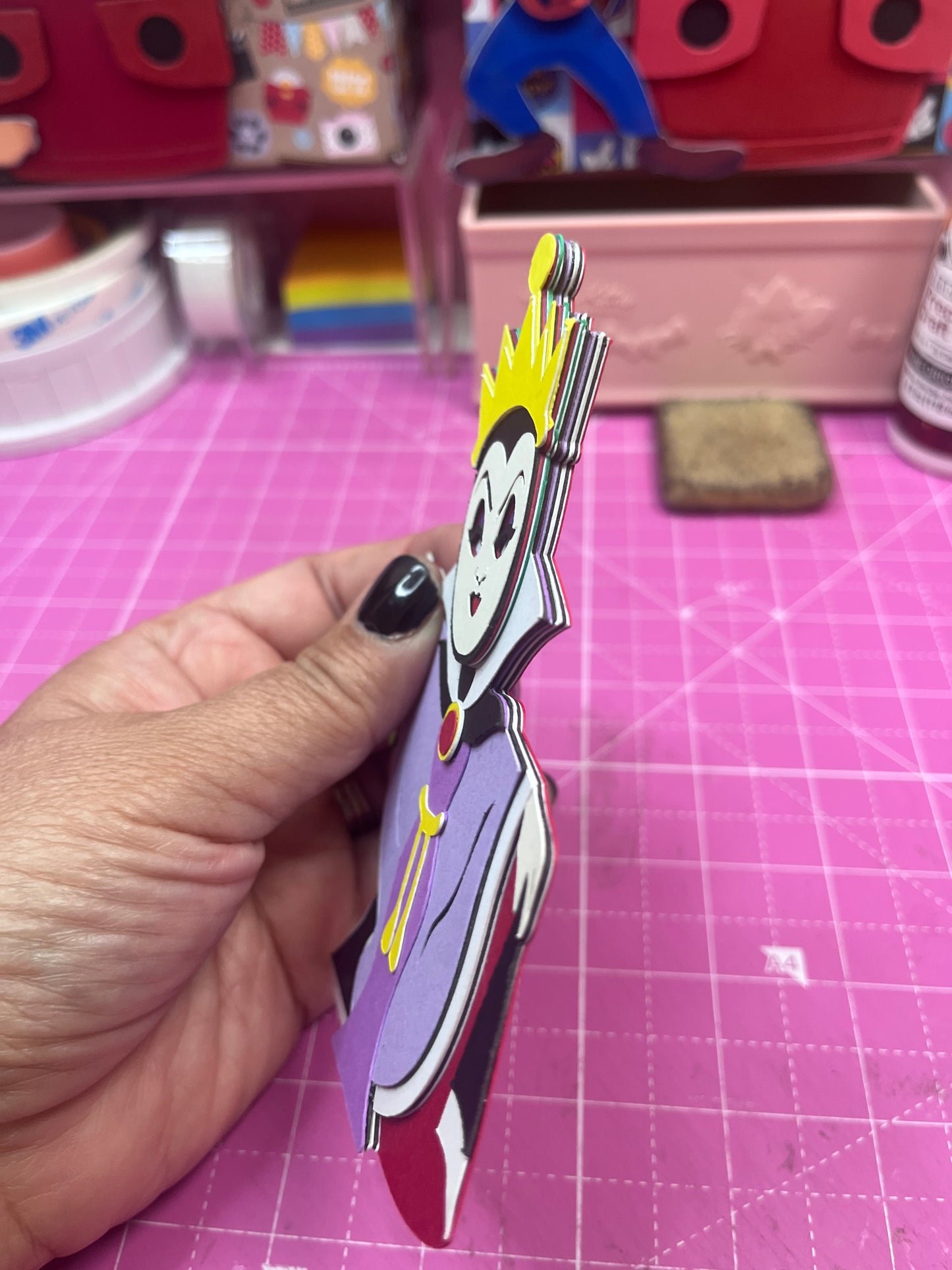 Queen Layered Cut File – “Majestic Memories” Collection