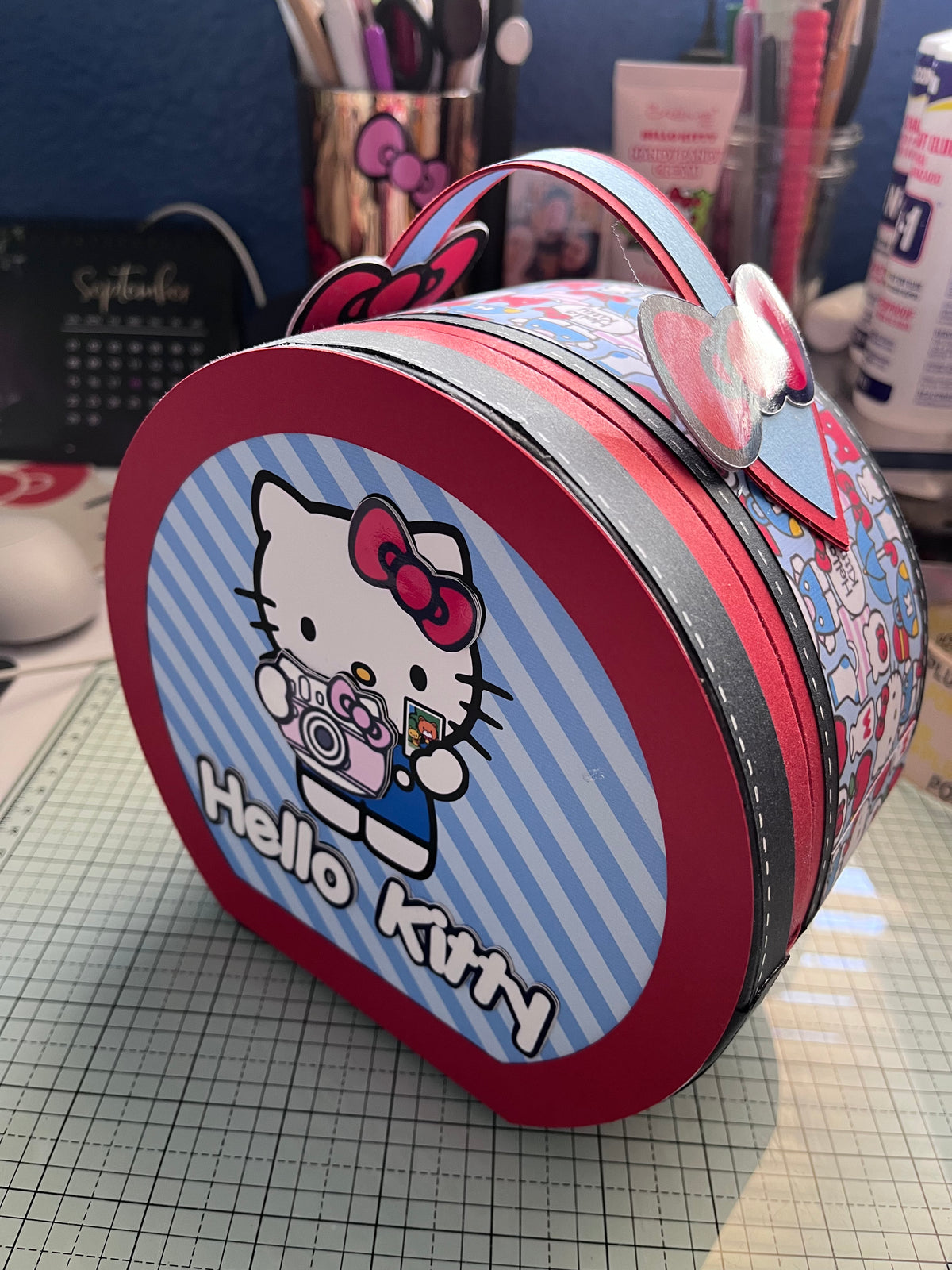 Kitty Box & Mini Album - Scrapbook Tutorial